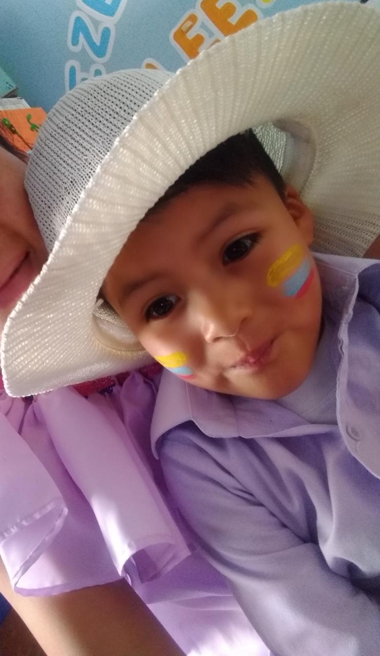 Photo of Ezequiel, a child in 1st grade in Ecuador