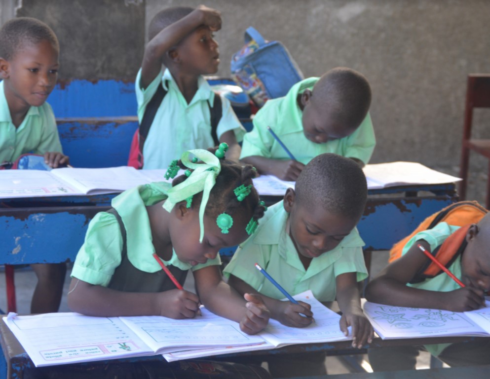 Photo of the Preschool class at Grand Goave