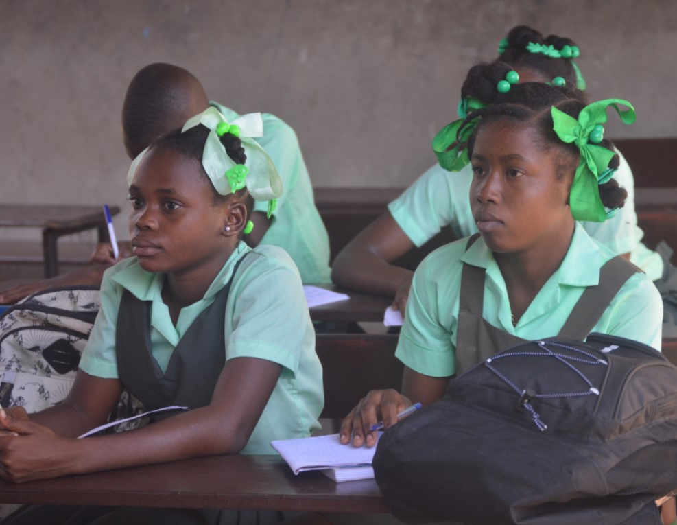 4th grade class at Leogane