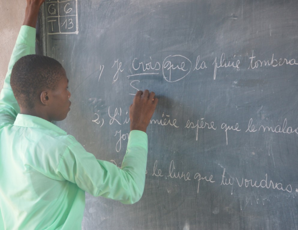6th grade student at Leogane