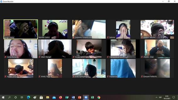 Students praying in virtual class